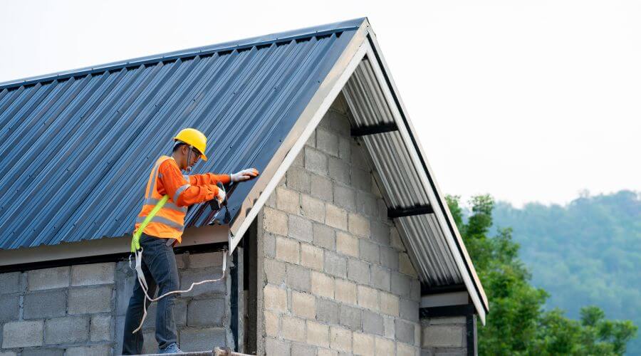 Professional residential roofers in Fair Oaks, IN